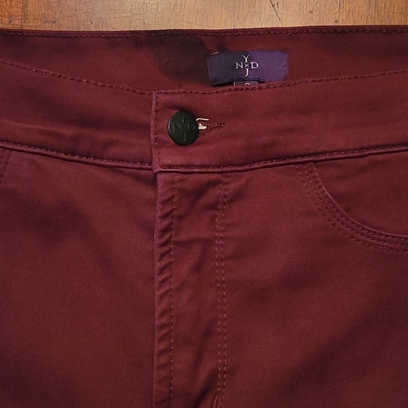 NYDJ Burgundy Lift & Tuck Midrise Skinny Jeans Size 8 - Picture 3 of 6